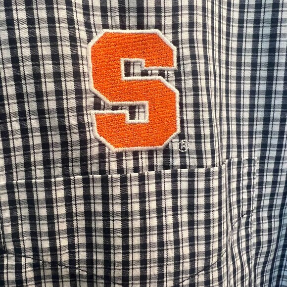 Navy Blue Plaid Syracuse Button Down // Antigua Men's Size XL - Picture 2 of 8